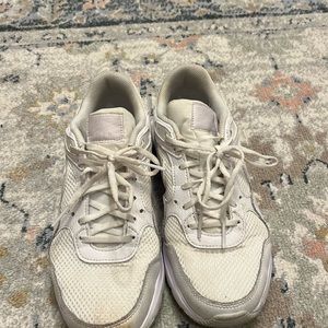 nike air white shoes